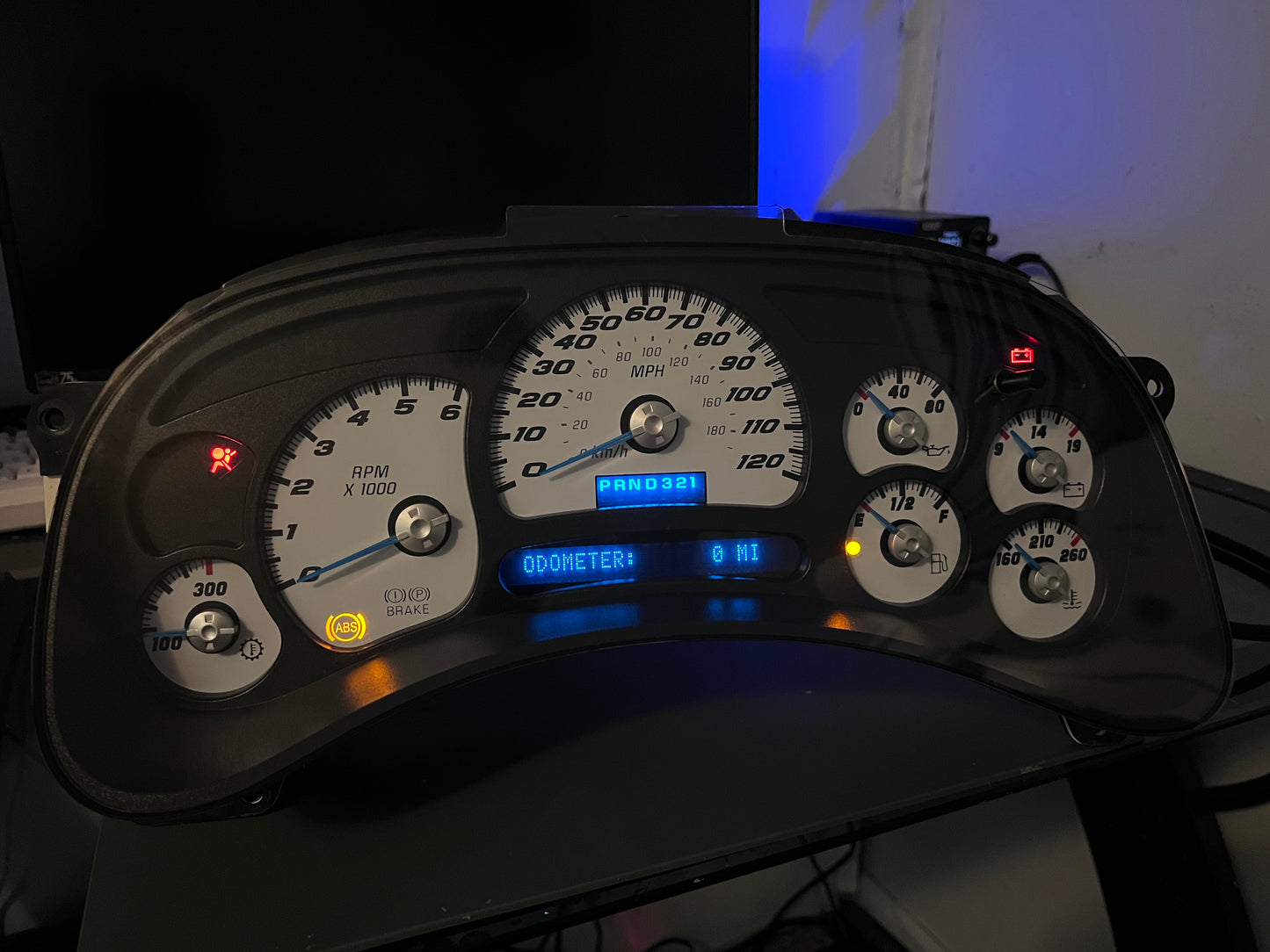 2003-2004 GM Full-size SS Instrument Panel Cluster